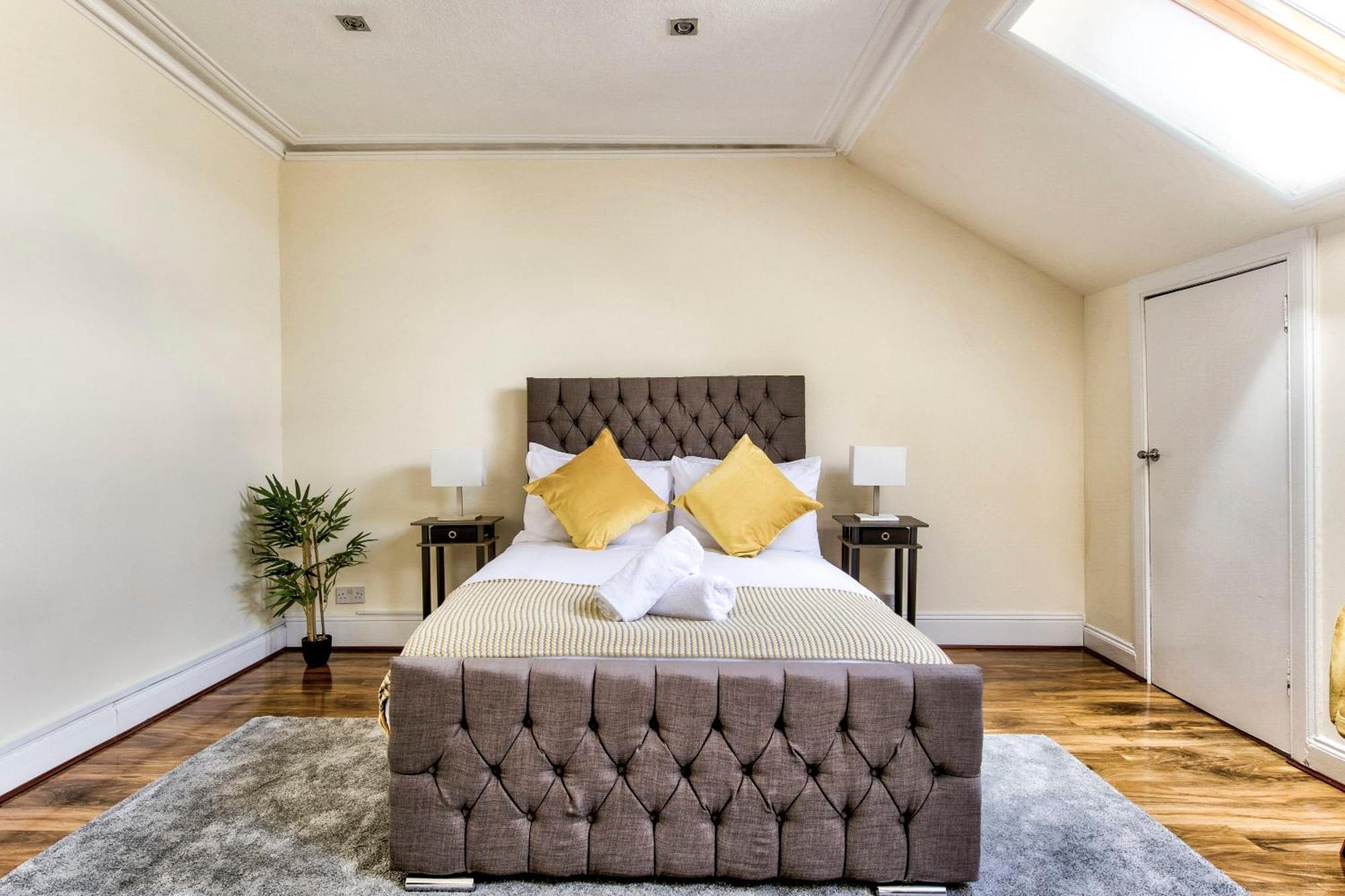 Stunning 5 Bedroom Apt, Close To City Centre, Sec, Hydro And Motorway Глазго Екстер'єр фото